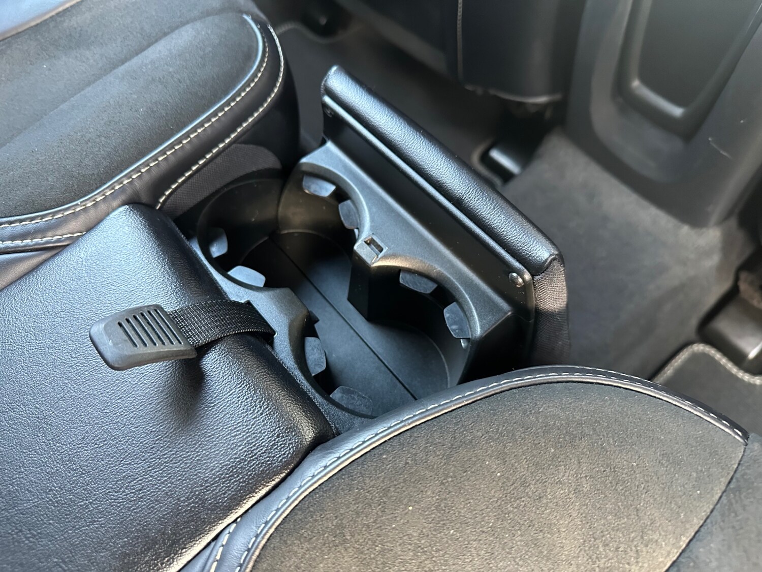 Used Volvo V40 2017 for sale - 76391954: Photo 56