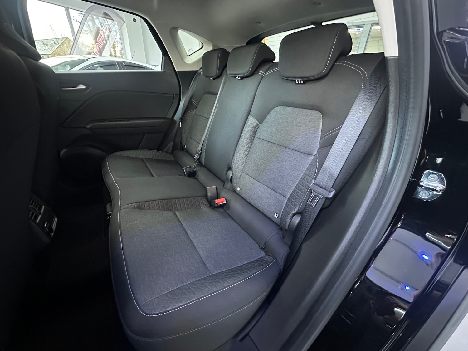 Used Renault Captur 2022 for sale - 76778143: Photo 34