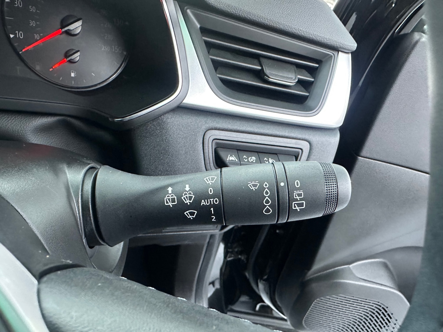 Used Renault Captur 2022 for sale - 76778143: Photo 51