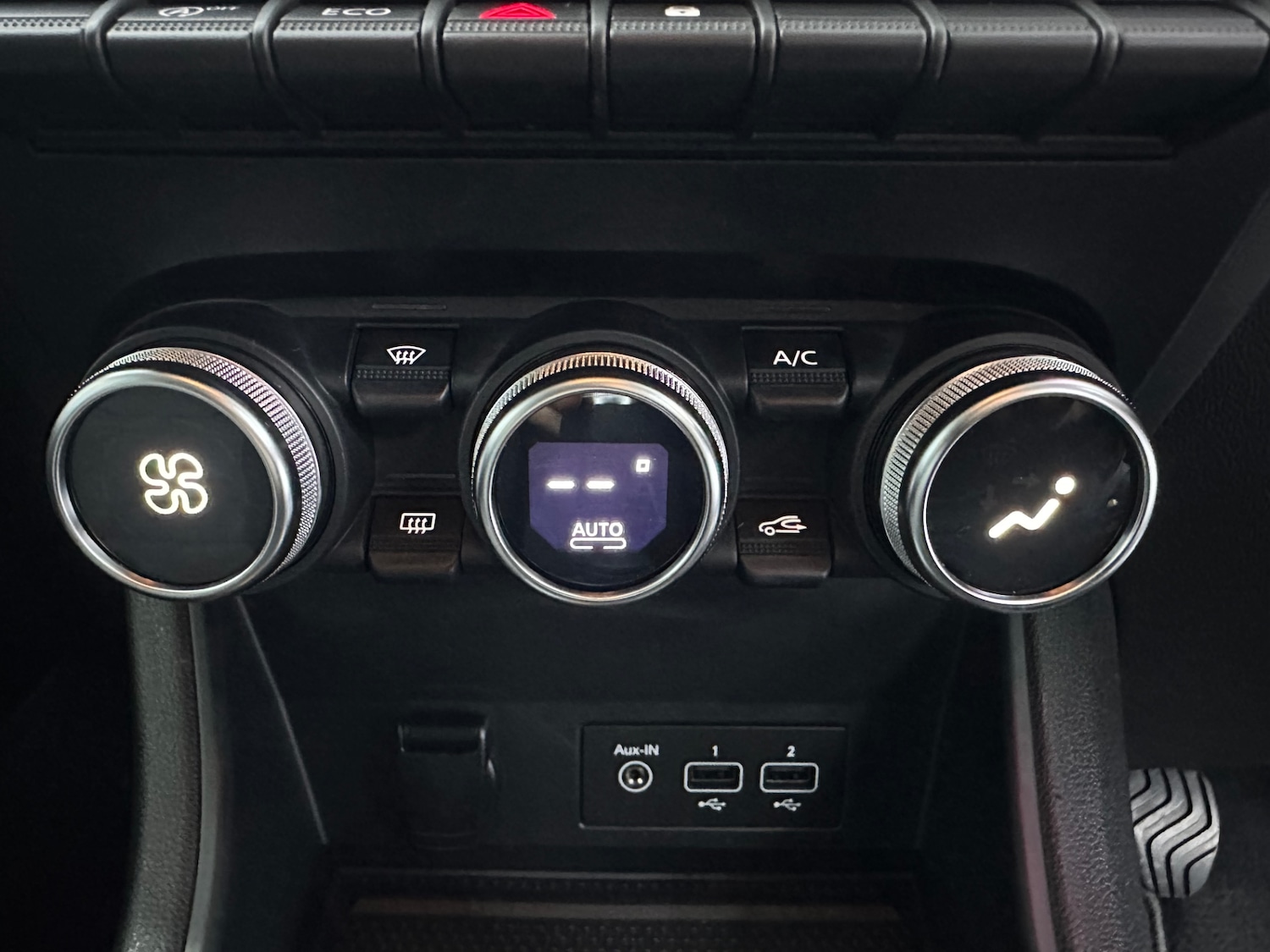 Used Renault Captur 2022 for sale - 76778143: Photo 52