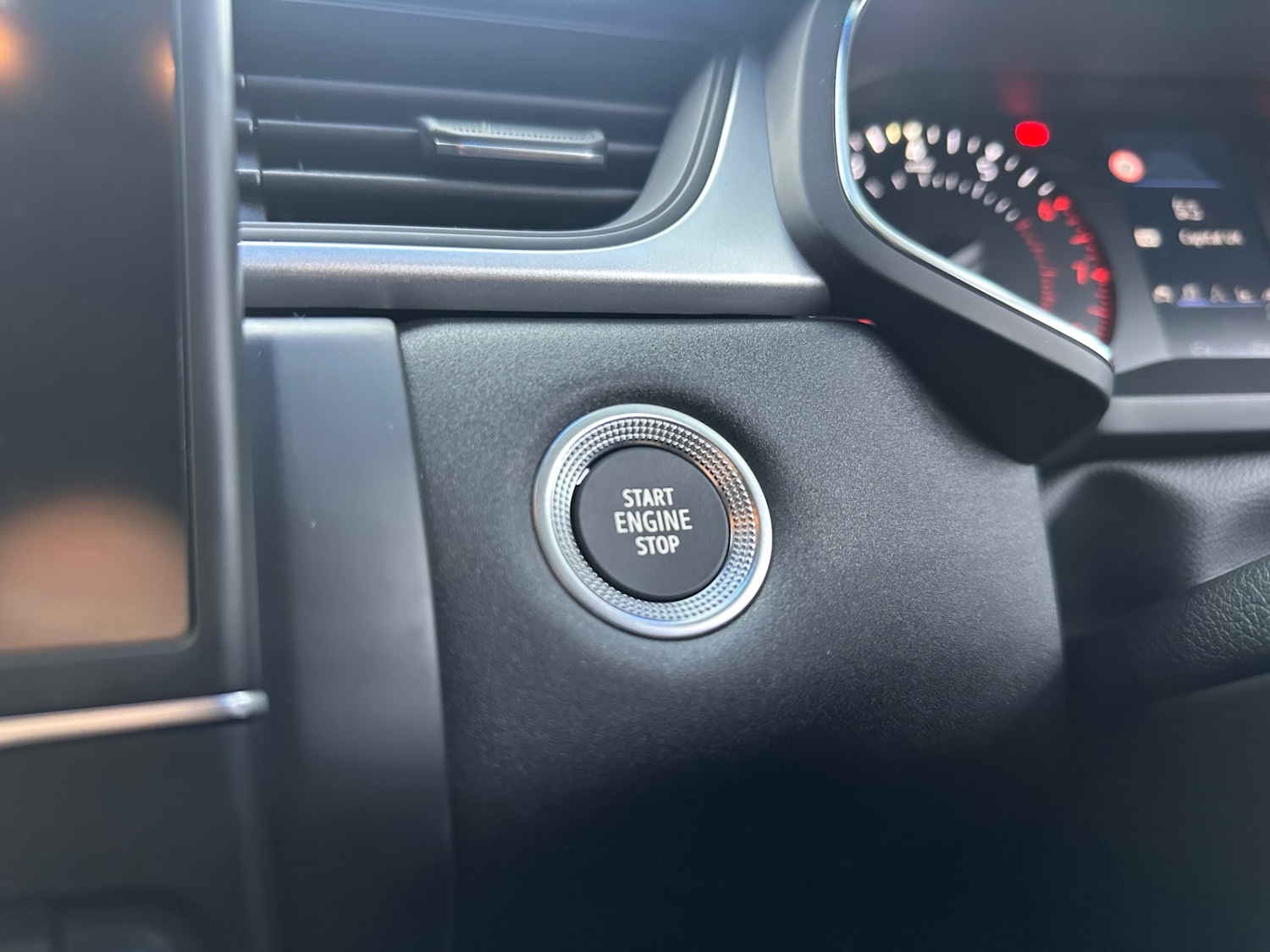 Used Renault Captur 2022 for sale - 76778143: Photo 61