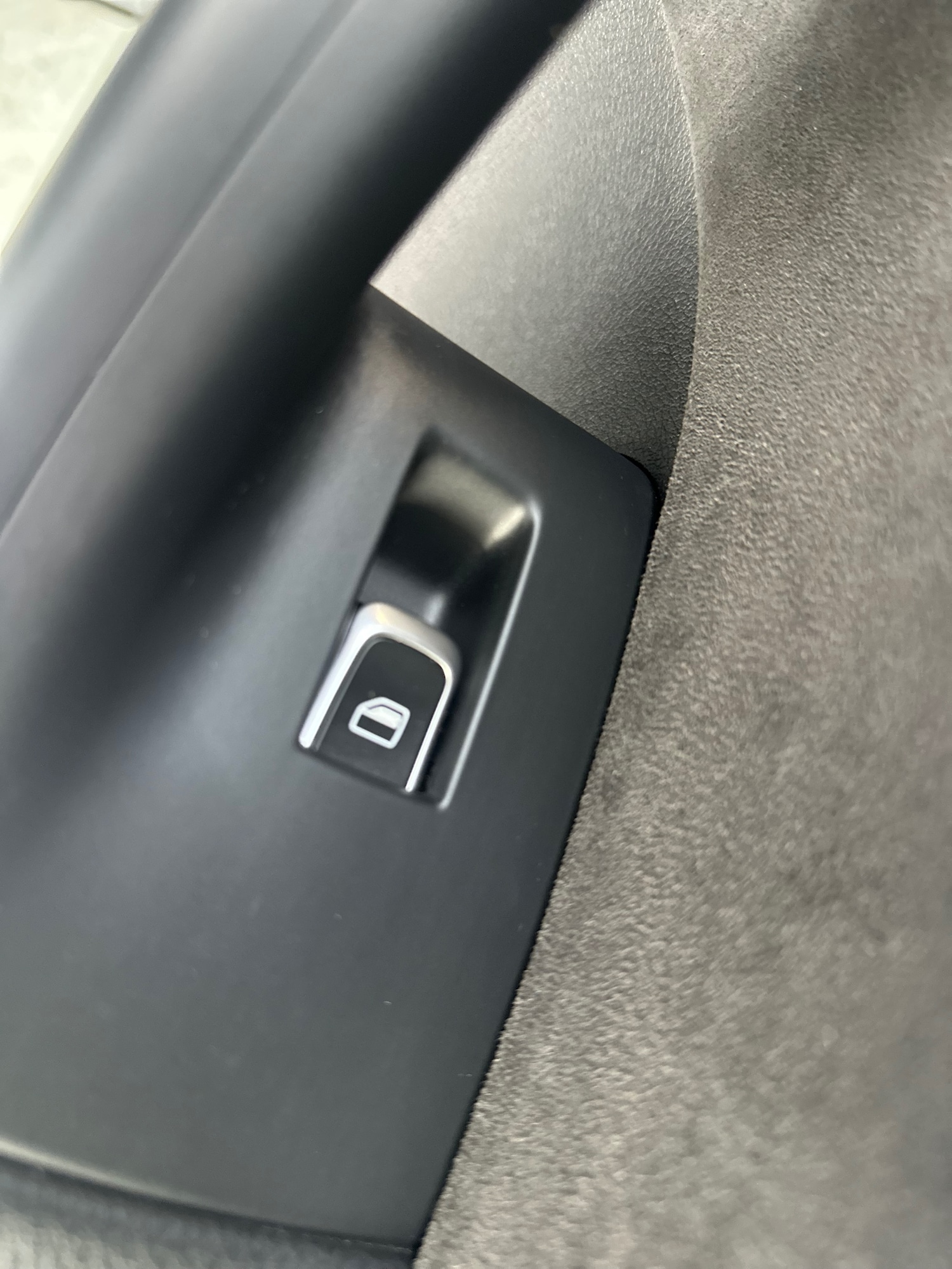 Used Audi Q3 2018 for sale - 77628860: Photo 28