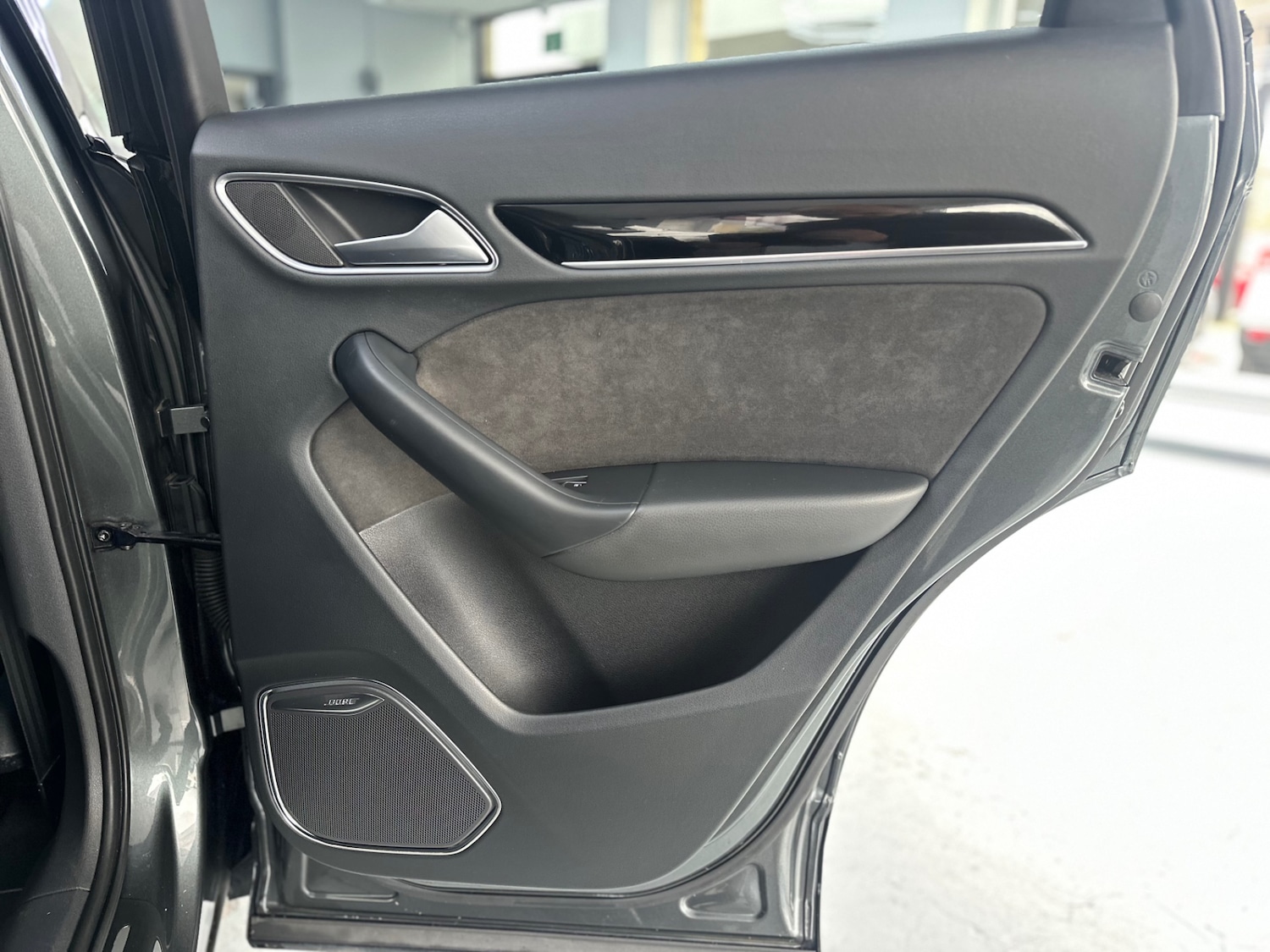 Used Audi Q3 2018 for sale - 77628860: Photo 33