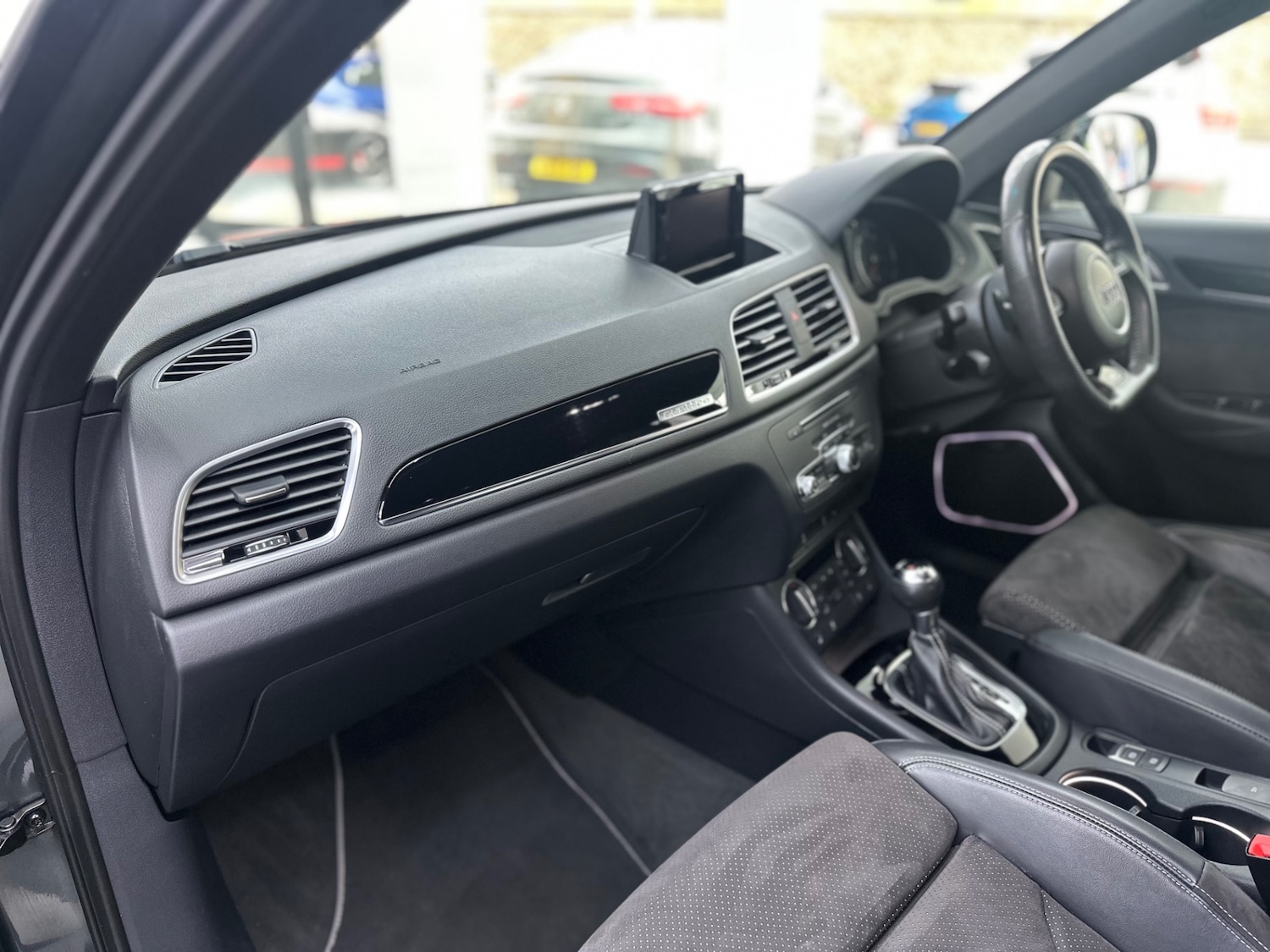 Used Audi Q3 2018 for sale - 77628860: Photo 42