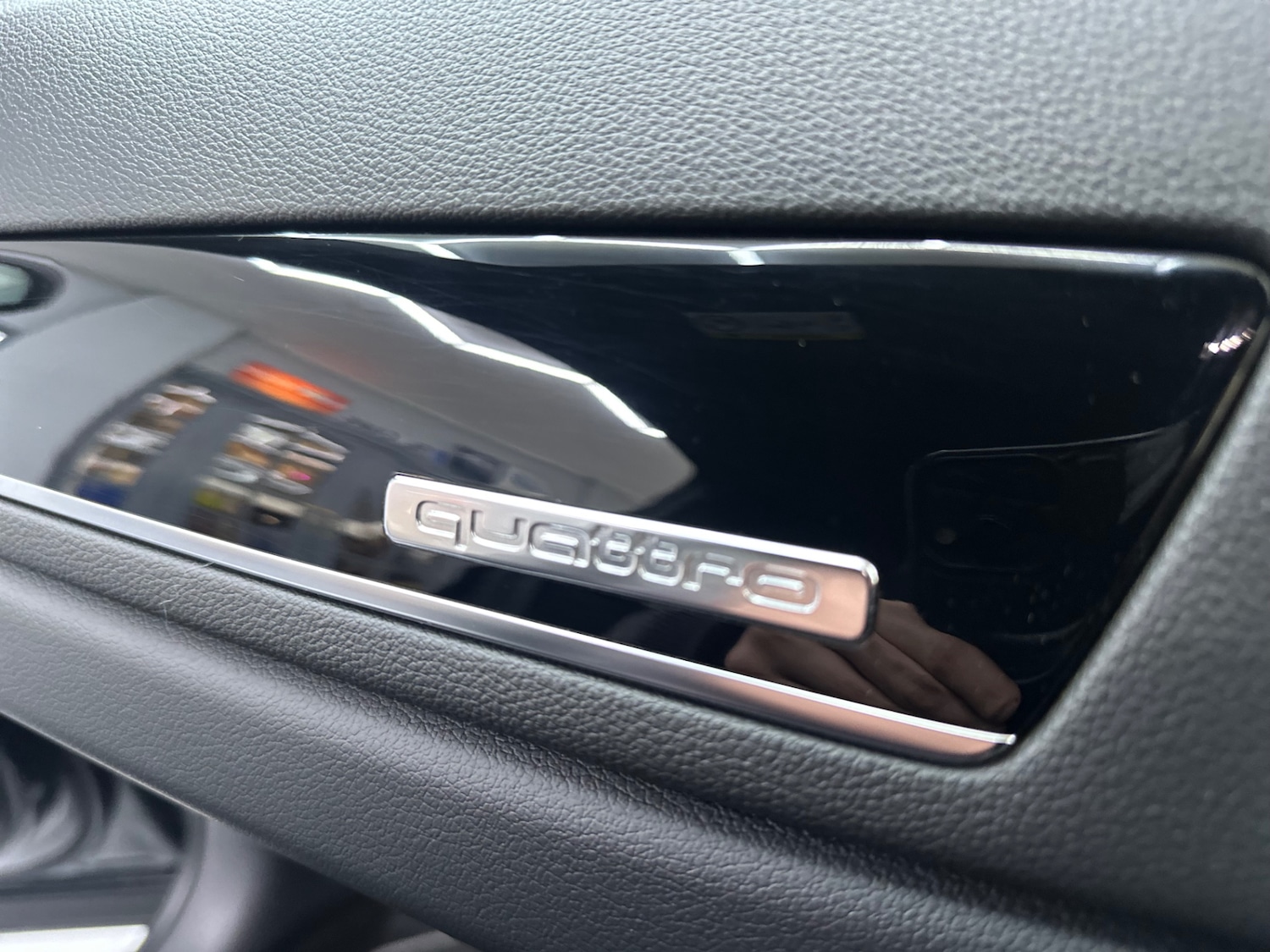 Used Audi Q3 2018 for sale - 77628860: Photo 44