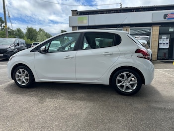 Used Peugeot 208 2016 for sale - 75044732: Photo