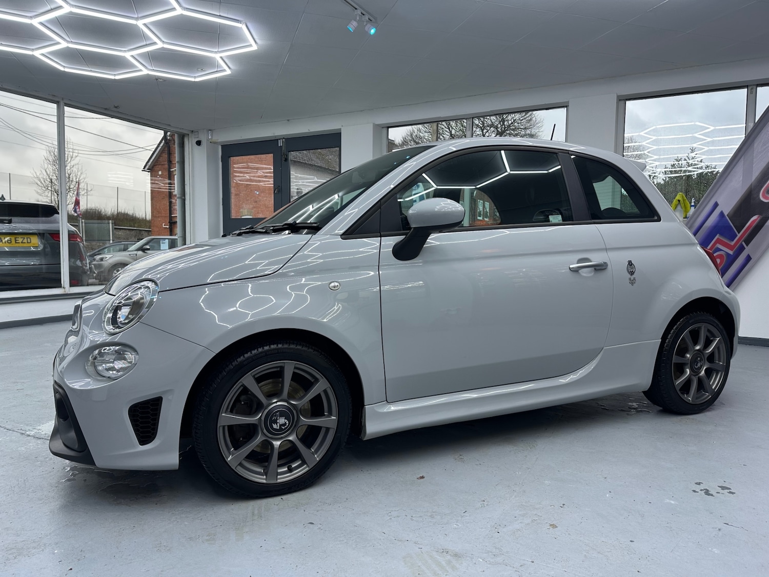 Used Abarth 595 2019 for sale - 77312509: Photo 2