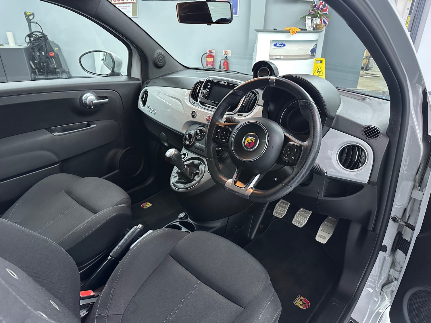 Used Abarth 595 2019 for sale - 77312509: Photo 25