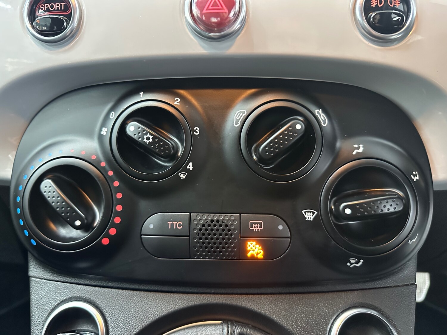 Used Abarth 595 2019 for sale - 77312509: Photo 48