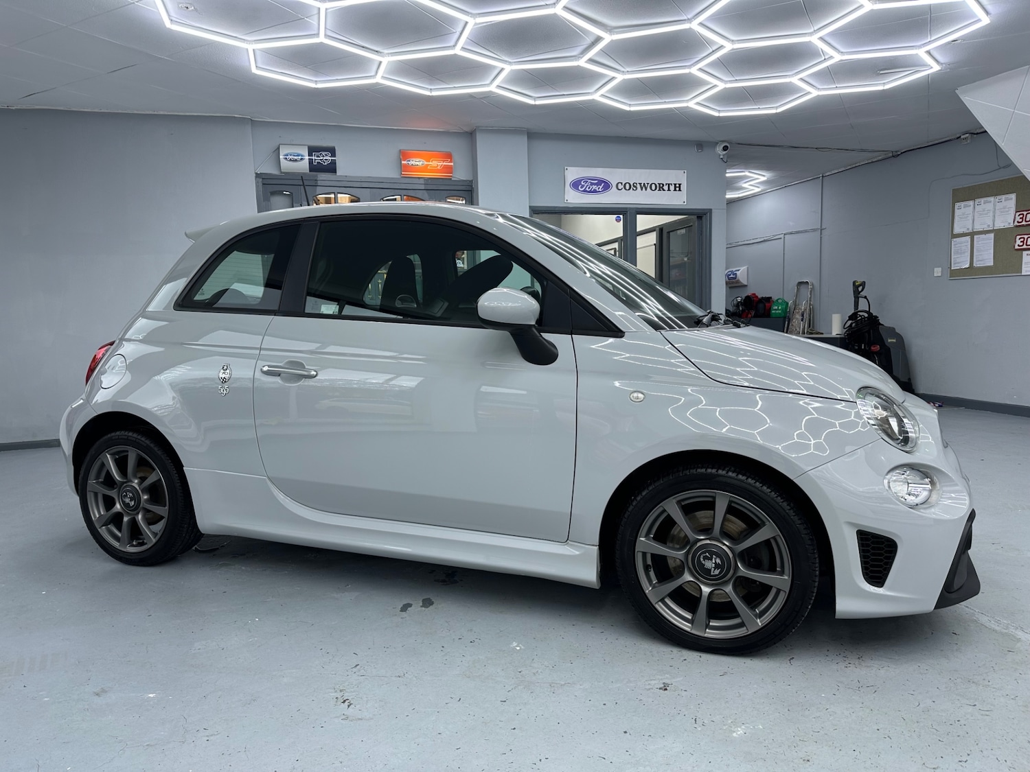 Used Abarth 595 2019 for sale - 77312509: Photo 8
