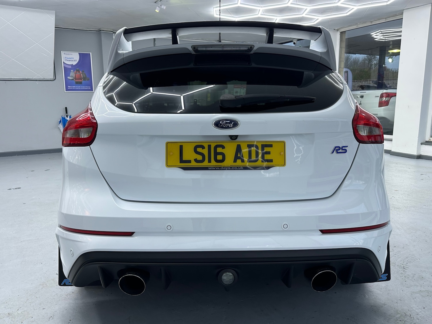 Used Ford Focus 2016 for sale - 76588281: Photo 3