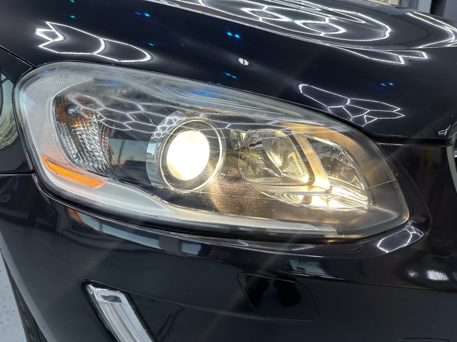 Used Volvo XC60 2014 for sale - 77813473: Photo 11