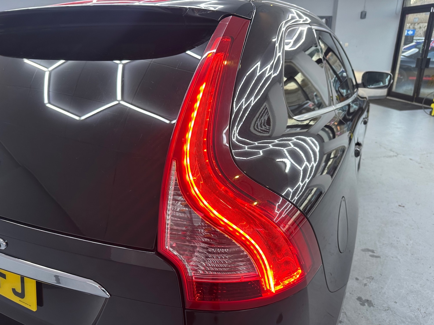 Used Volvo XC60 2014 for sale - 77813473: Photo 12