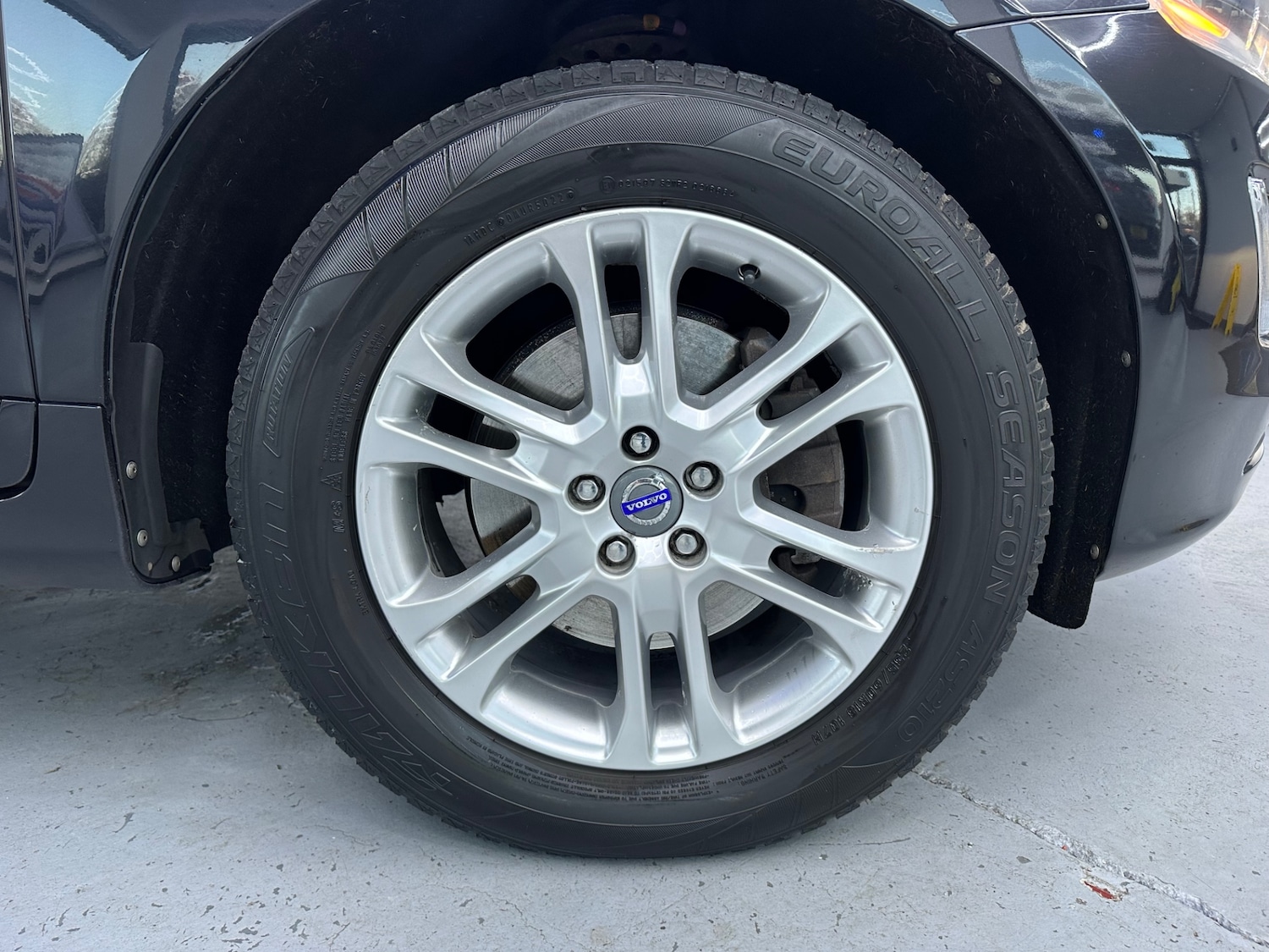 Used Volvo XC60 2014 for sale - 77813473: Photo 15