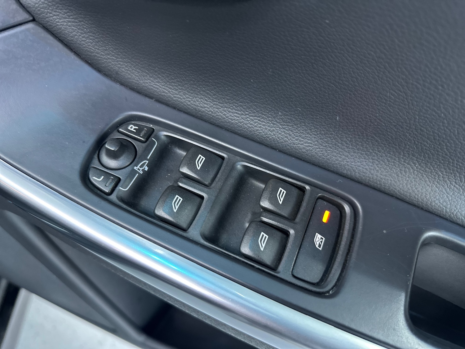 Used Volvo XC60 2014 for sale - 77813473: Photo 21