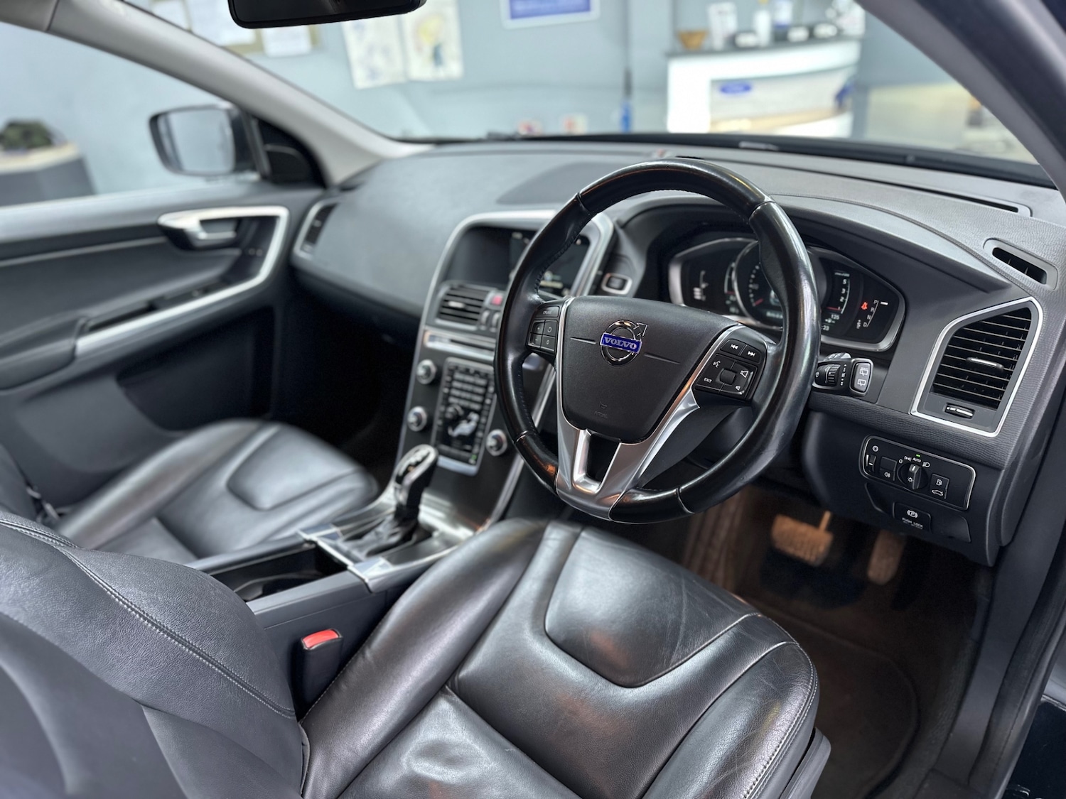 Used Volvo XC60 2014 for sale - 77813473: Photo 23