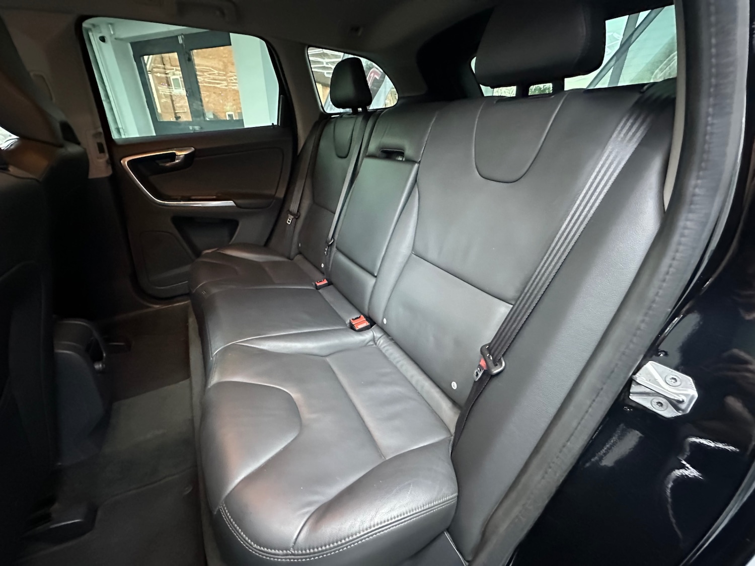 Used Volvo XC60 2014 for sale - 77813473: Photo 31