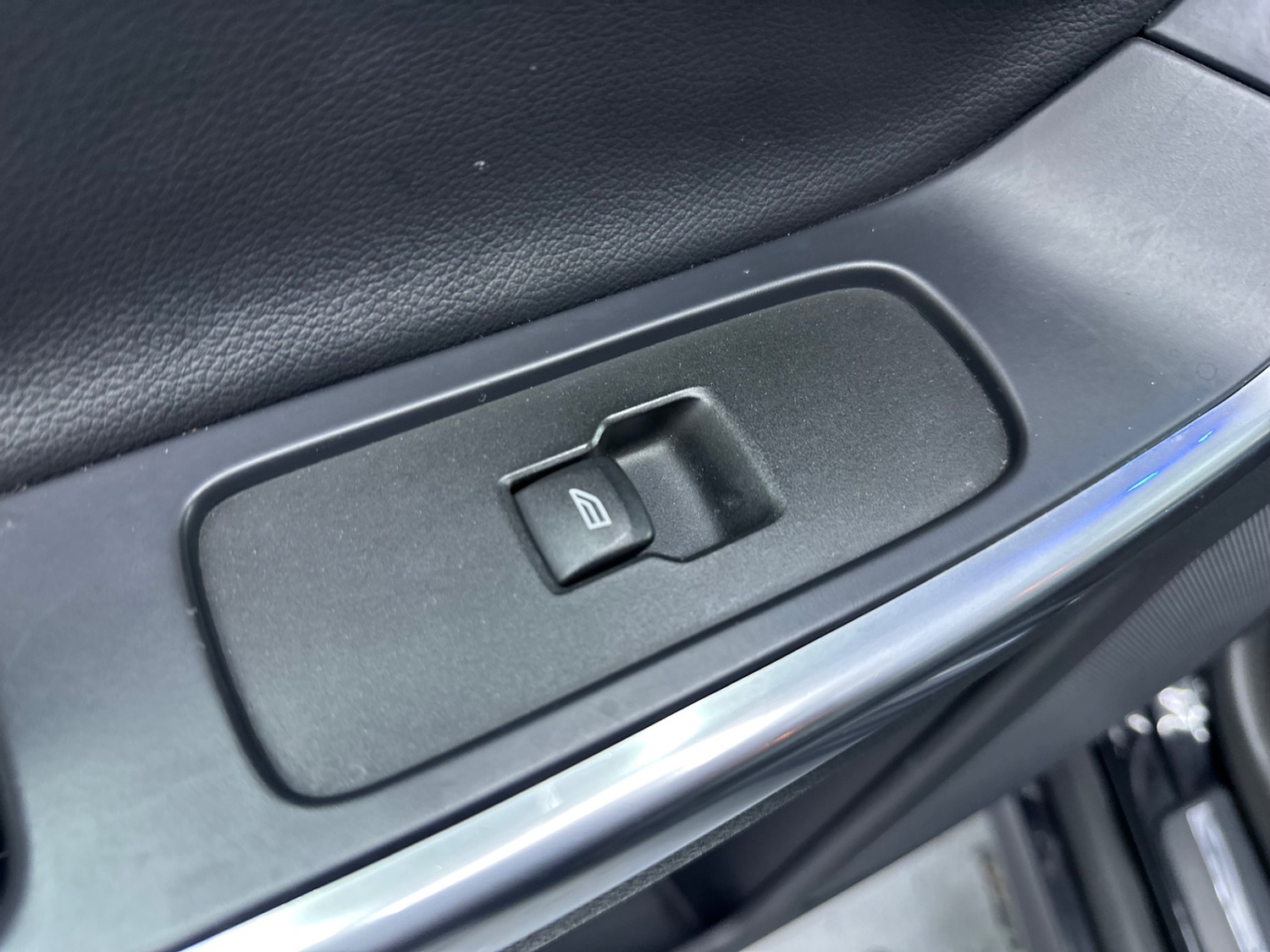 Used Volvo XC60 2014 for sale - 77813473: Photo 33