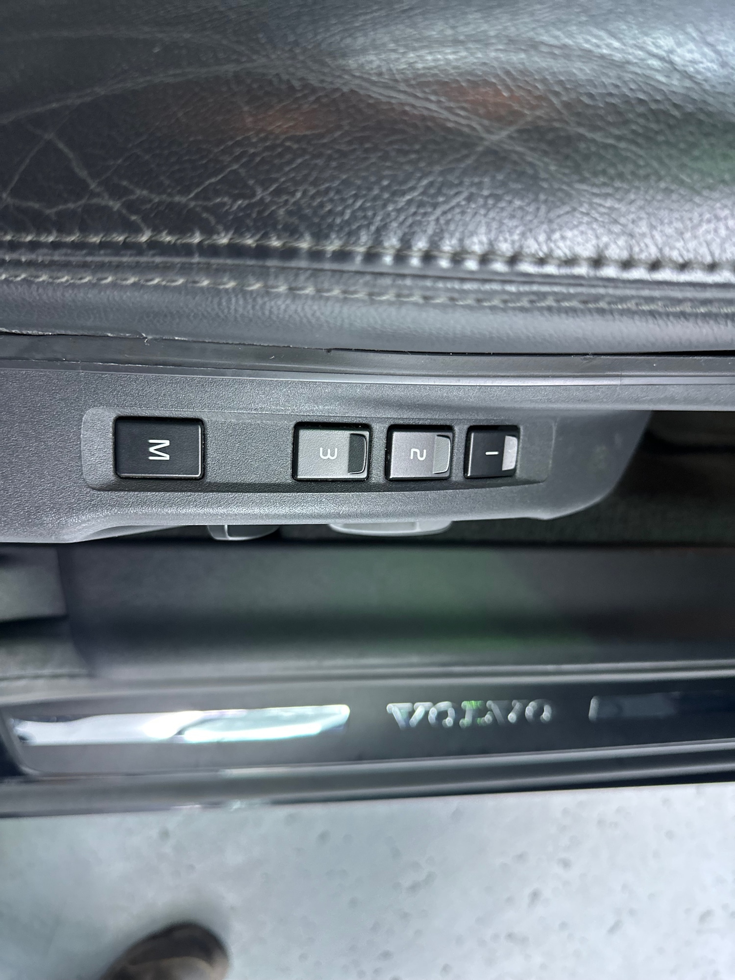 Used Volvo XC60 2014 for sale - 77813473: Photo 36