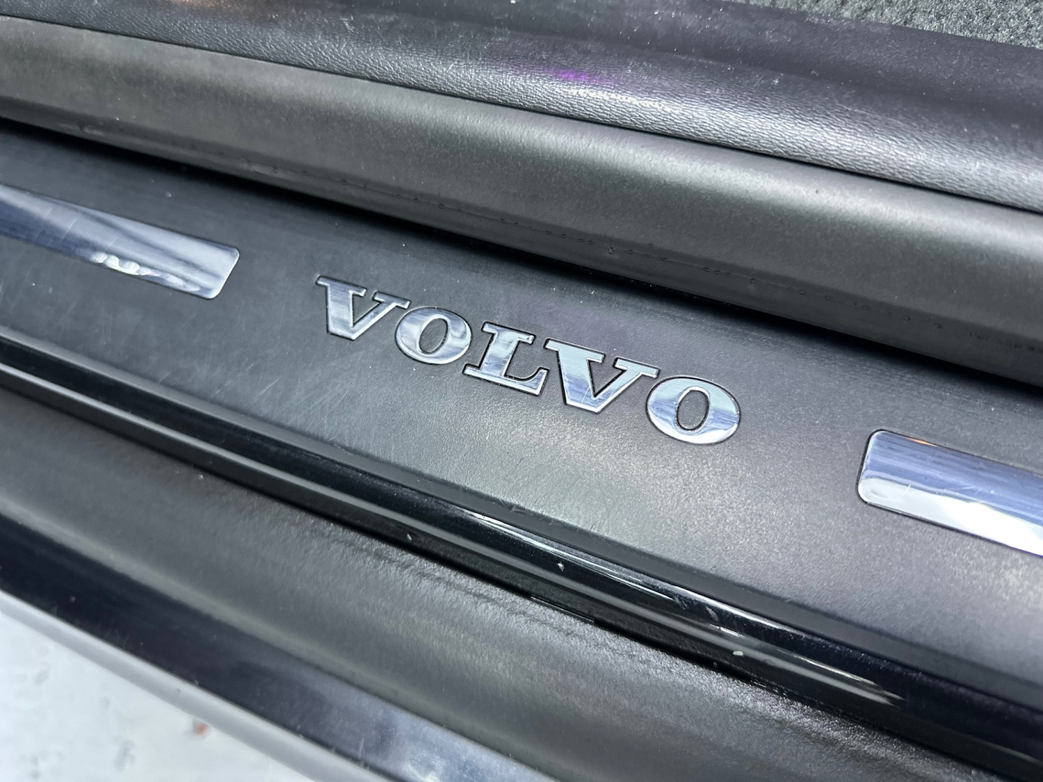 Used Volvo XC60 2014 for sale - 77813473: Photo 37