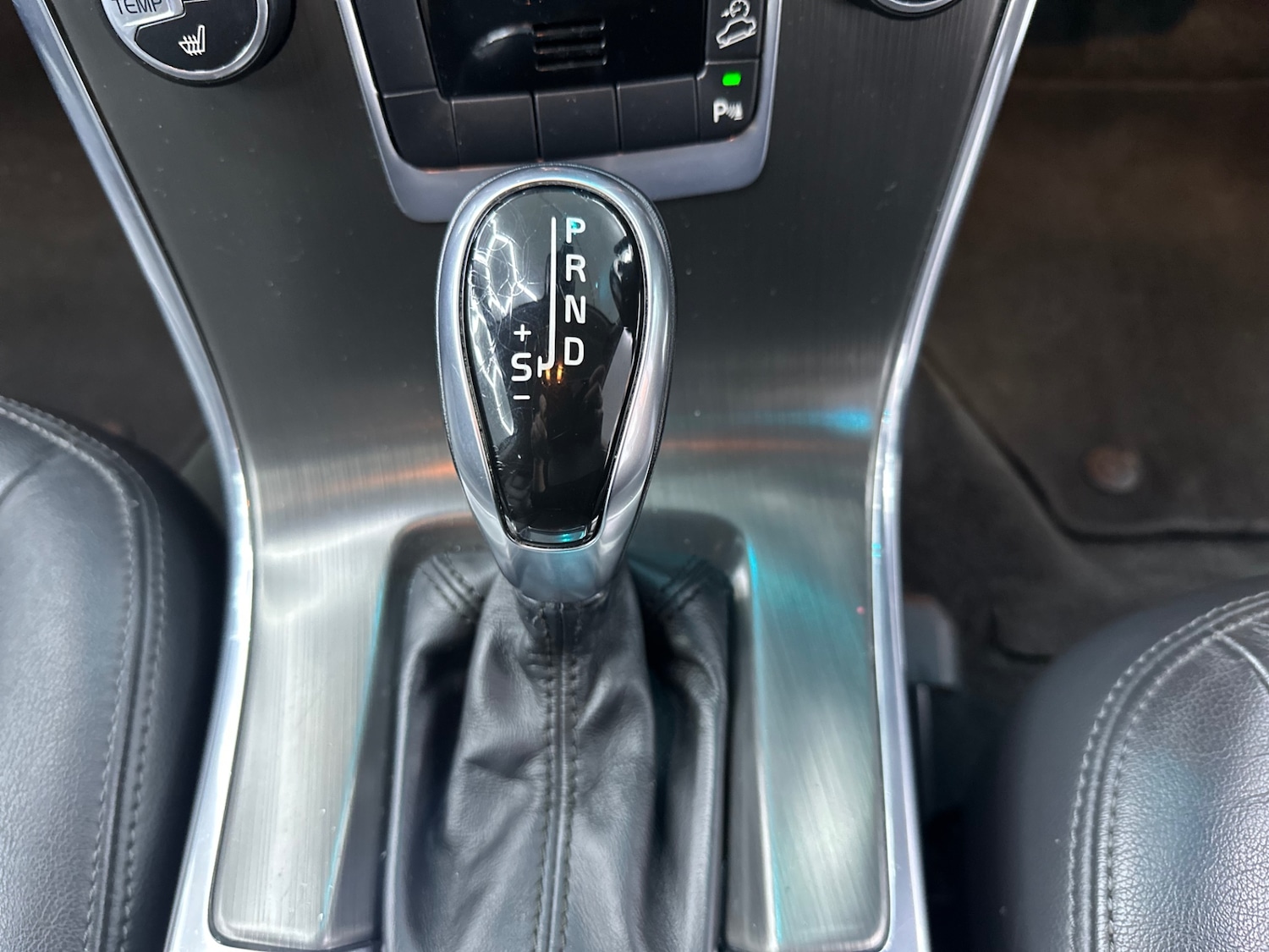 Used Volvo XC60 2014 for sale - 77813473: Photo 48