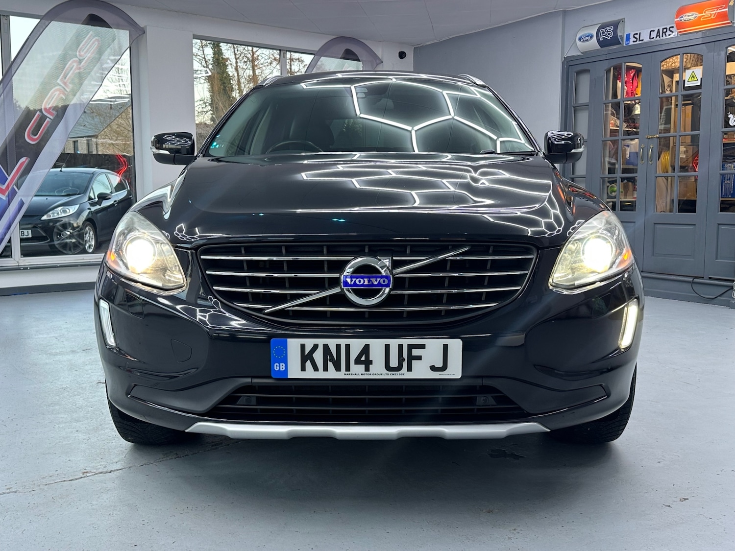Used Volvo XC60 2014 for sale - 77813473: Photo 6
