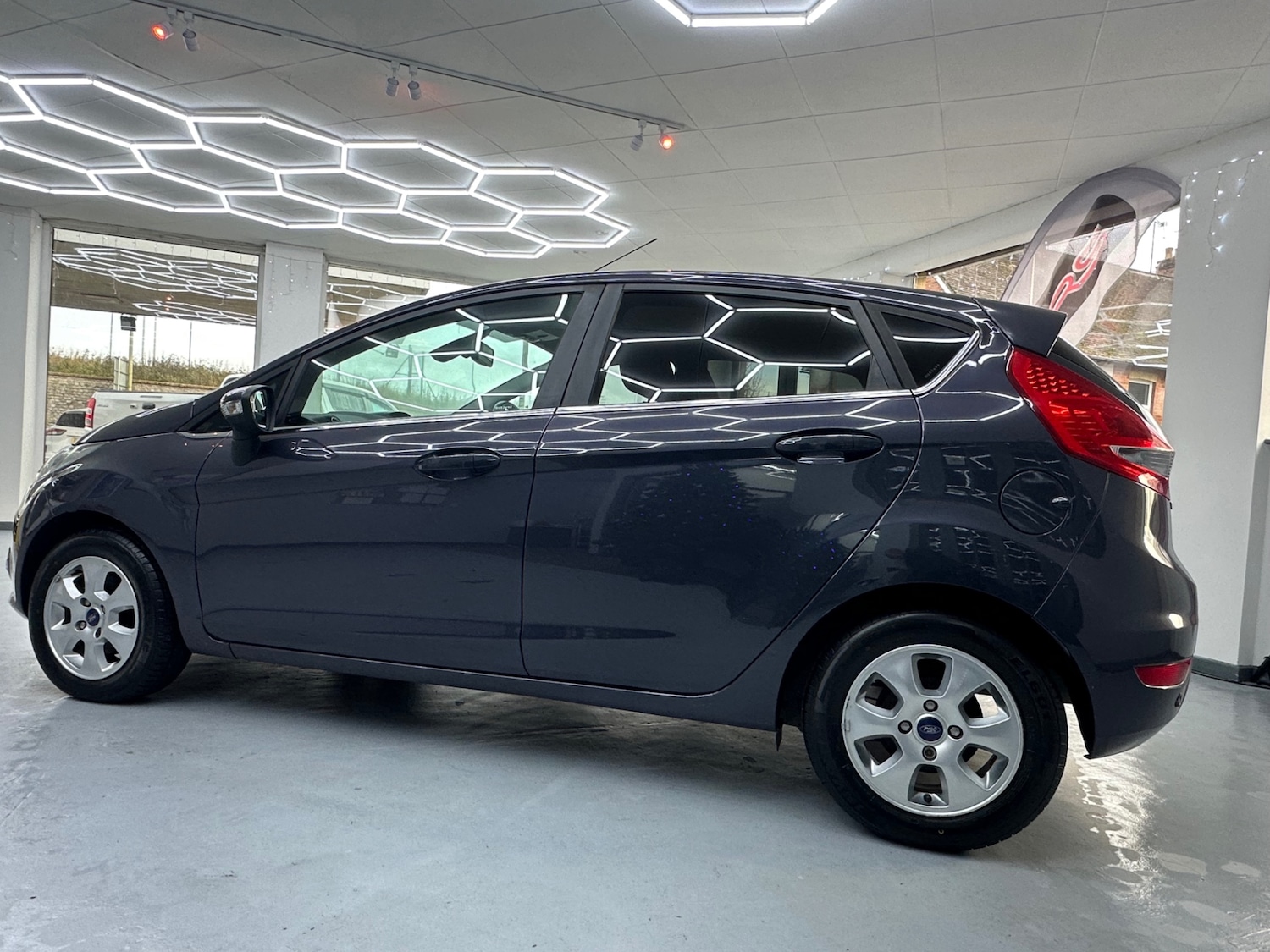 Used Ford Fiesta 2012 for sale - 76831916: Photo 3