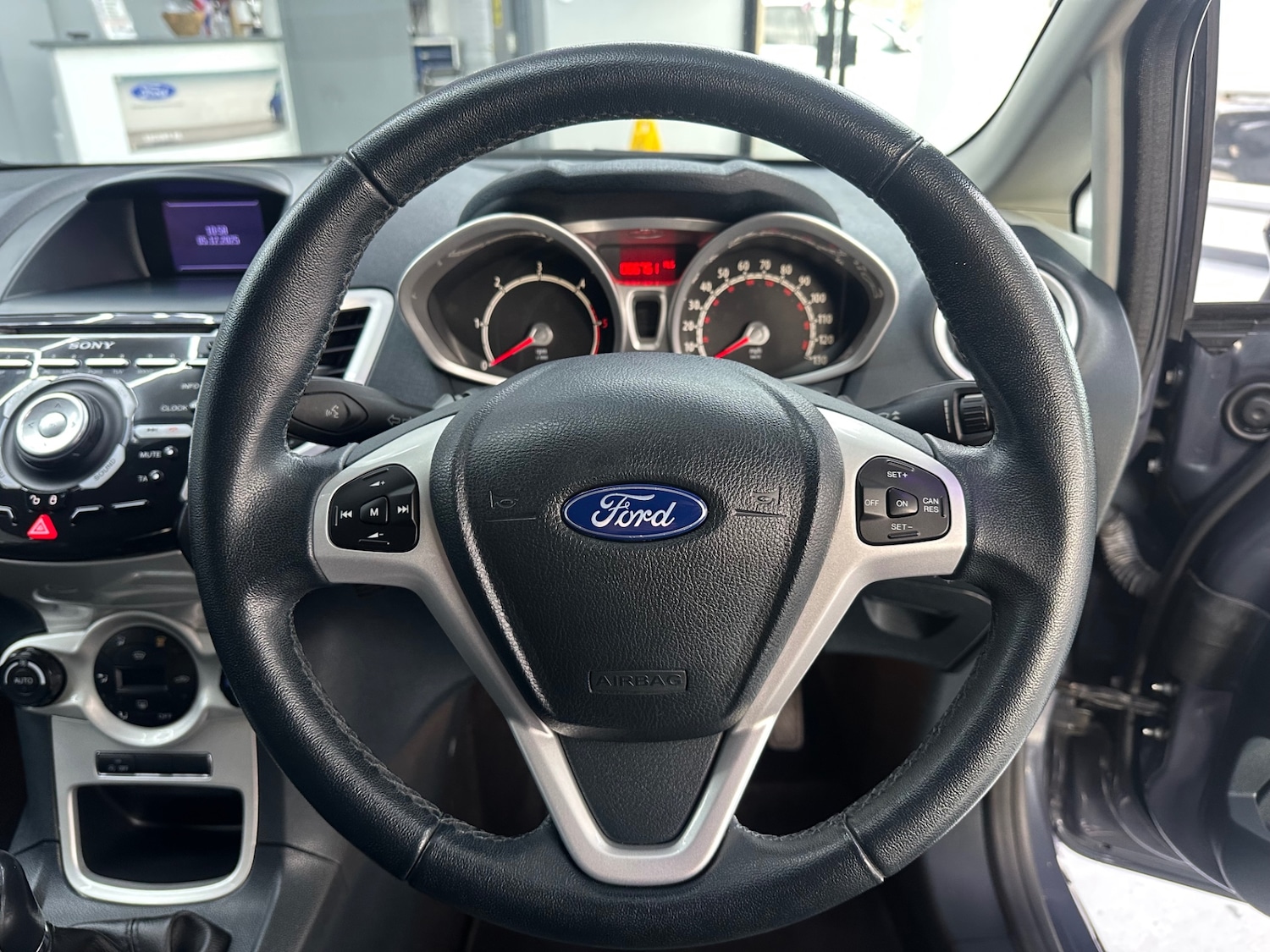 Used Ford Fiesta 2012 for sale - 76831916: Photo 31