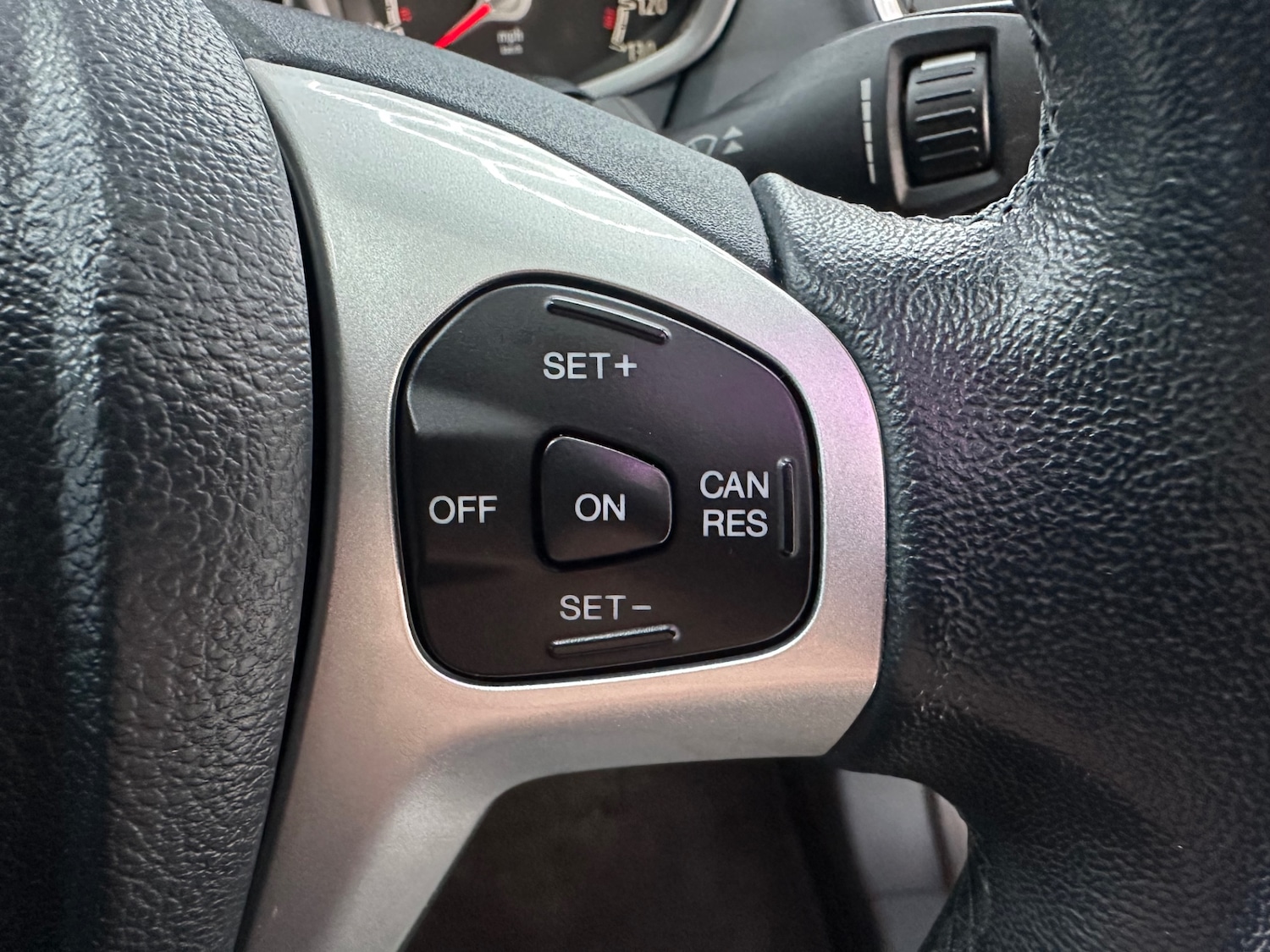 Used Ford Fiesta 2012 for sale - 76831916: Photo 35