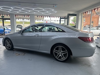 Used Mercedes-Benz E Class 2015 for sale - 78906268: Photo