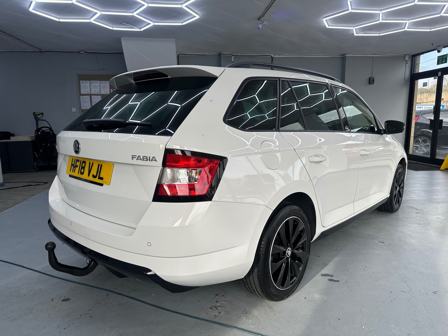 Used Skoda Fabia 2018 for sale - 77378117: Photo 8
