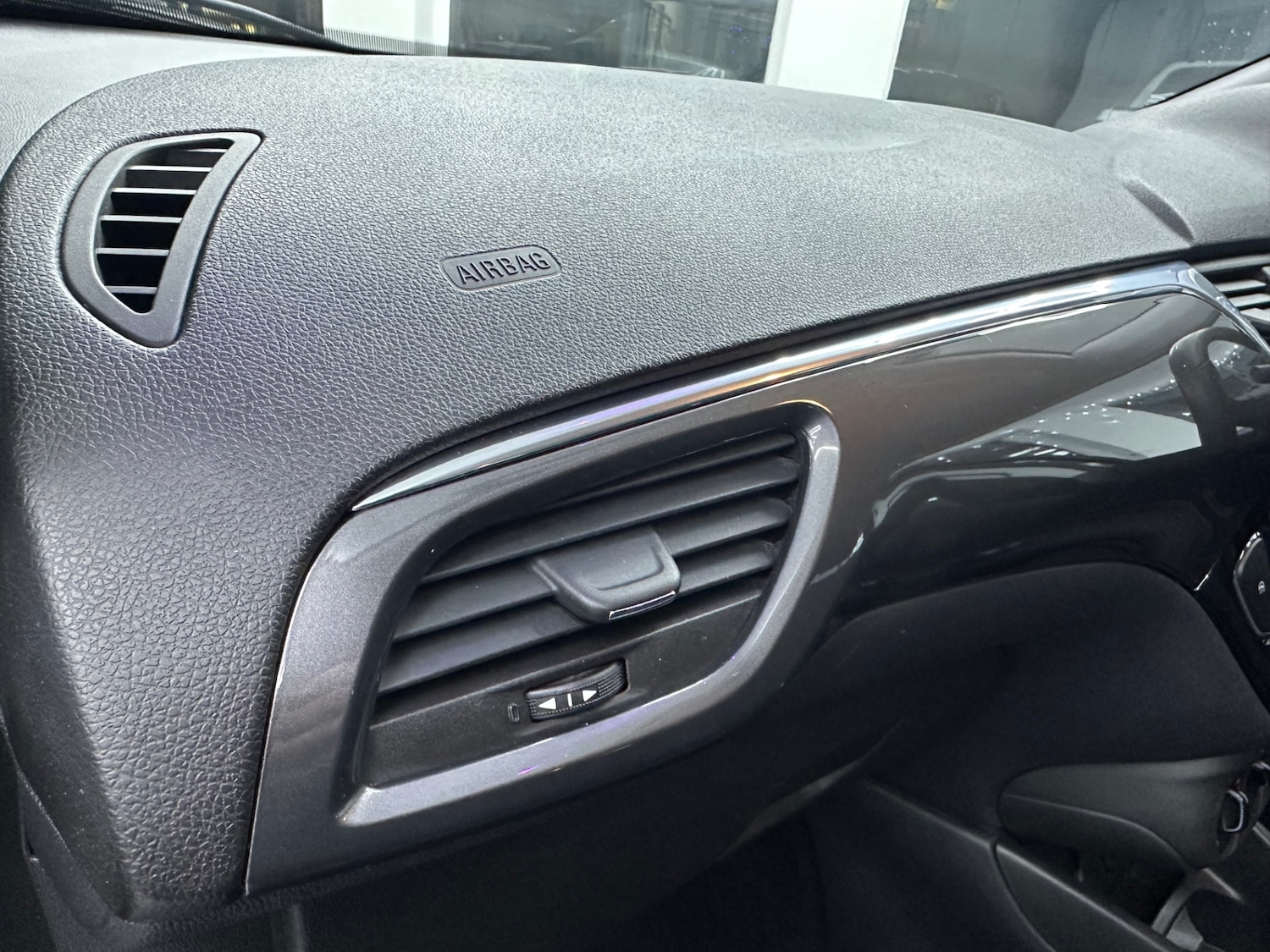 Used Vauxhall Corsa 2017 for sale - 76922120: Photo 32