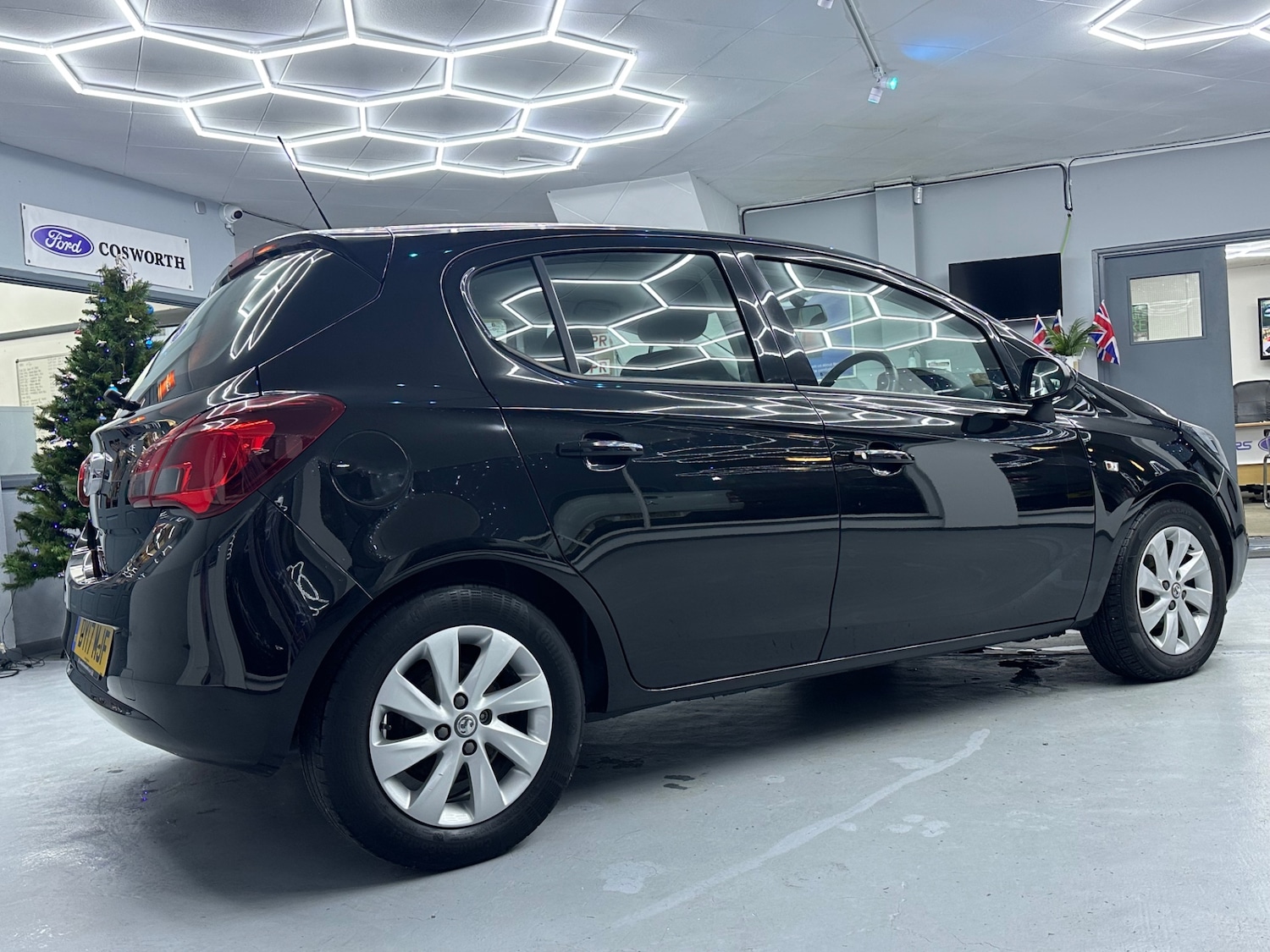 Used Vauxhall Corsa 2017 for sale - 76922120: Photo 5