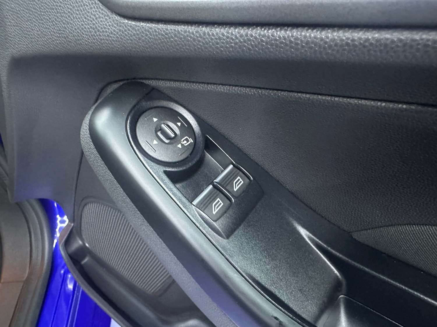 Used Ford Fiesta 2016 for sale - 76738625: Photo 25