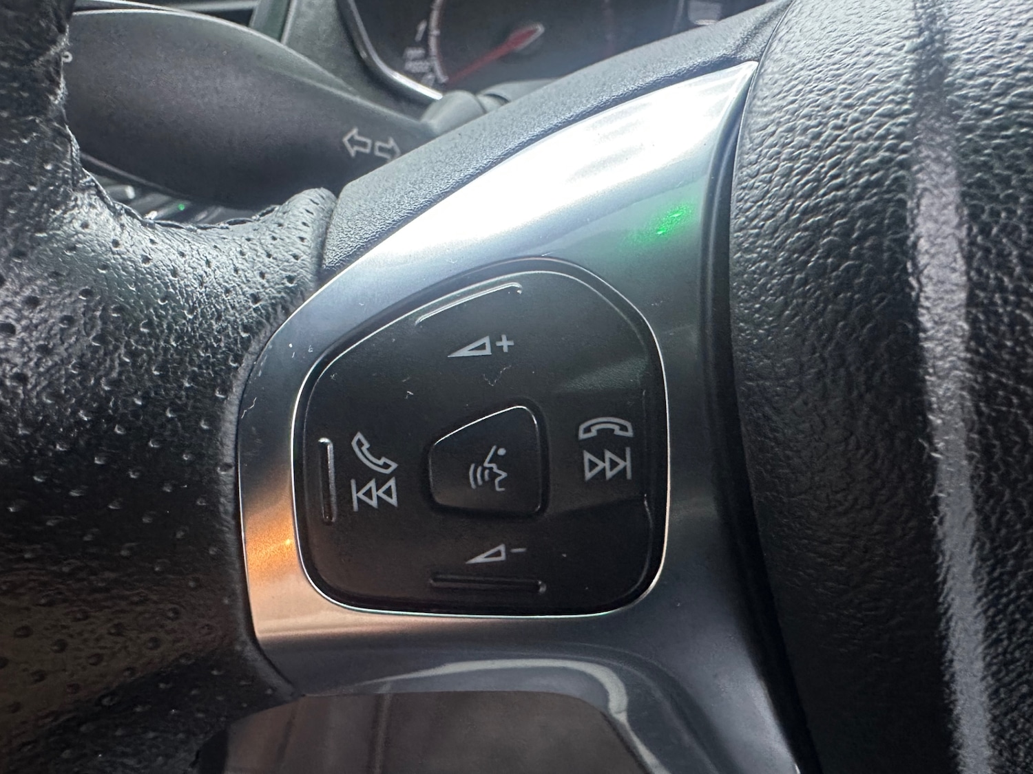 Used Ford Fiesta 2016 for sale - 76738625: Photo 38