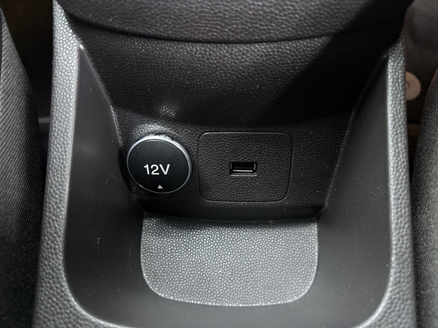 Used Ford Fiesta 2016 for sale - 76738625: Photo 46