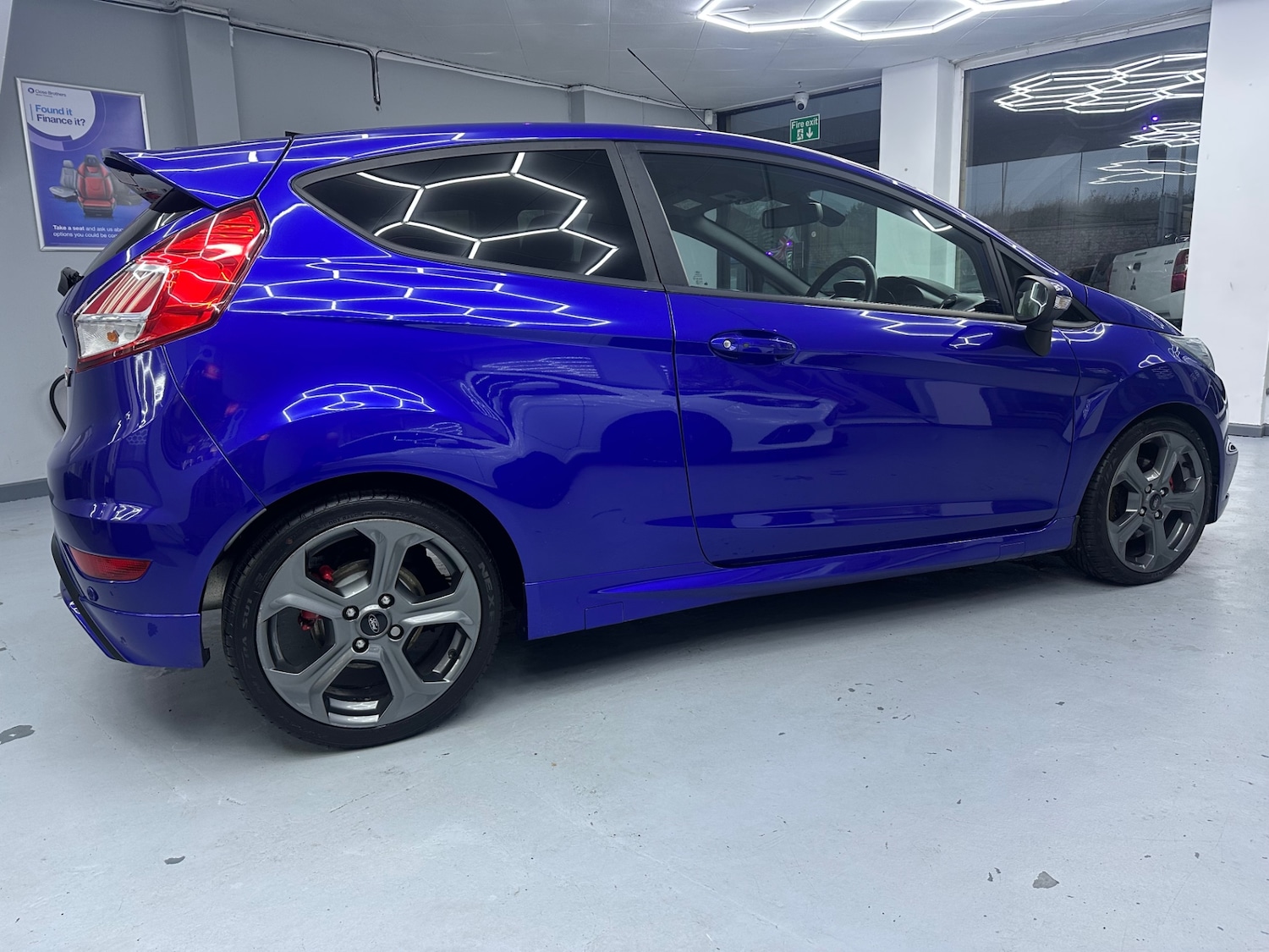 Used Ford Fiesta 2016 for sale - 76738625: Photo 9