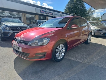 Volkswagen - Golf