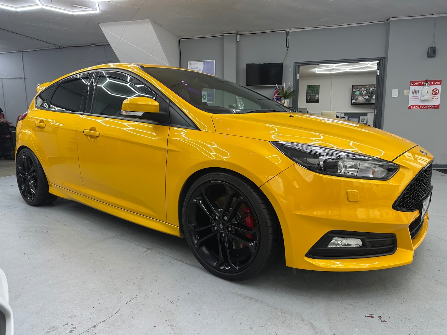 Used Ford Focus 2018 for sale - 76766556: Photo 10