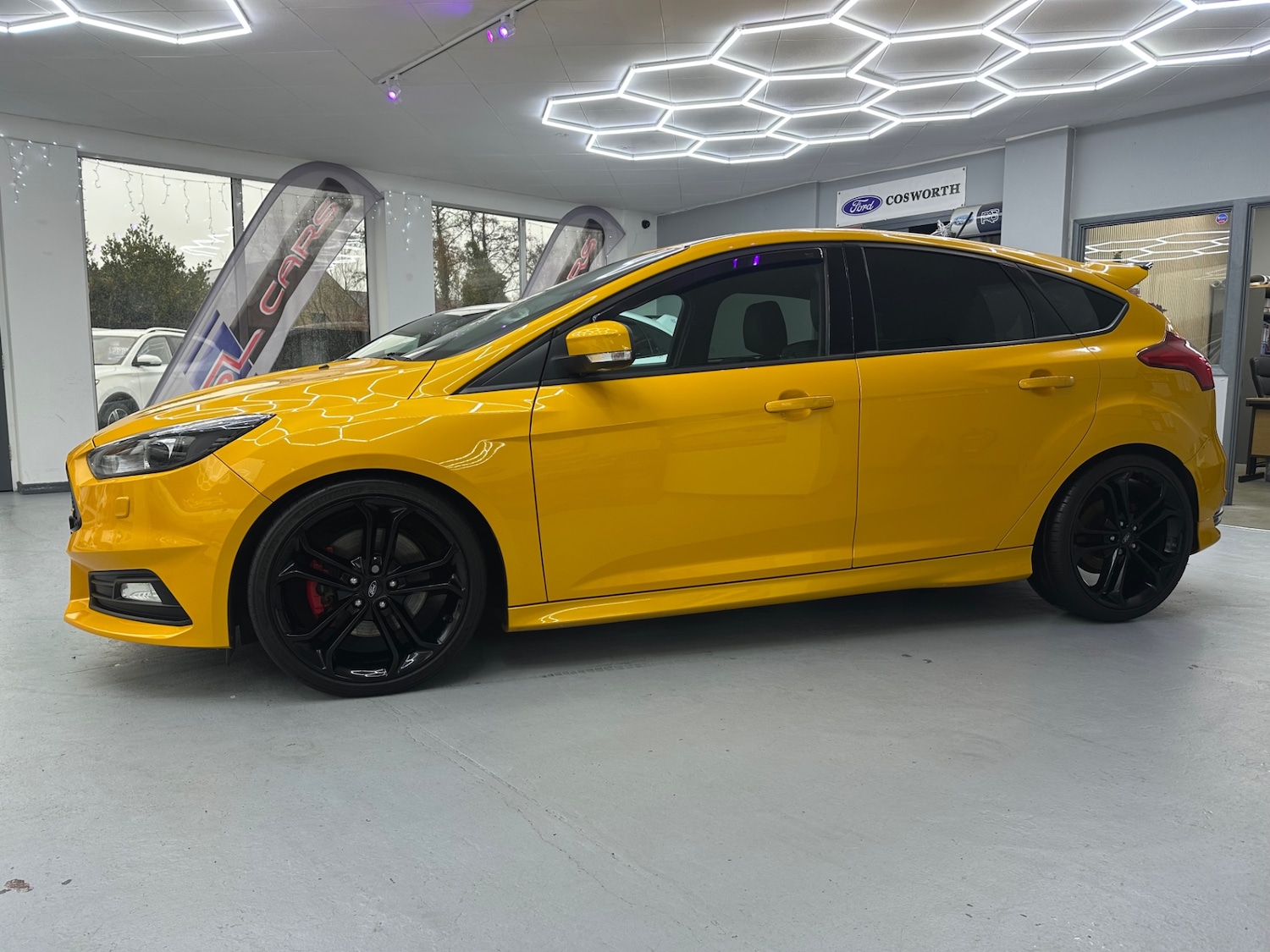 Used Ford Focus 2018 for sale - 76766556: Photo 2