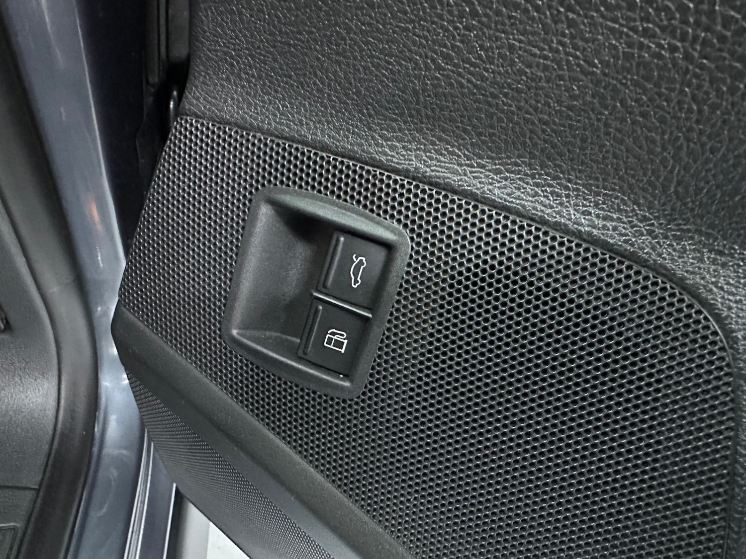 Used Volkswagen Passat 2009 for sale - 77147968: Photo 30