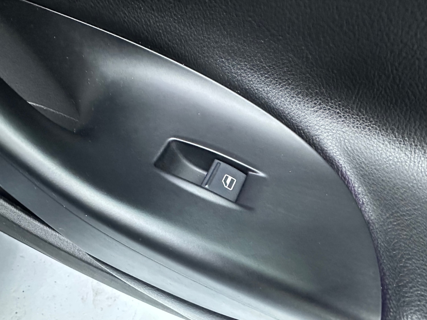 Used Volkswagen Passat 2009 for sale - 77147968: Photo 32