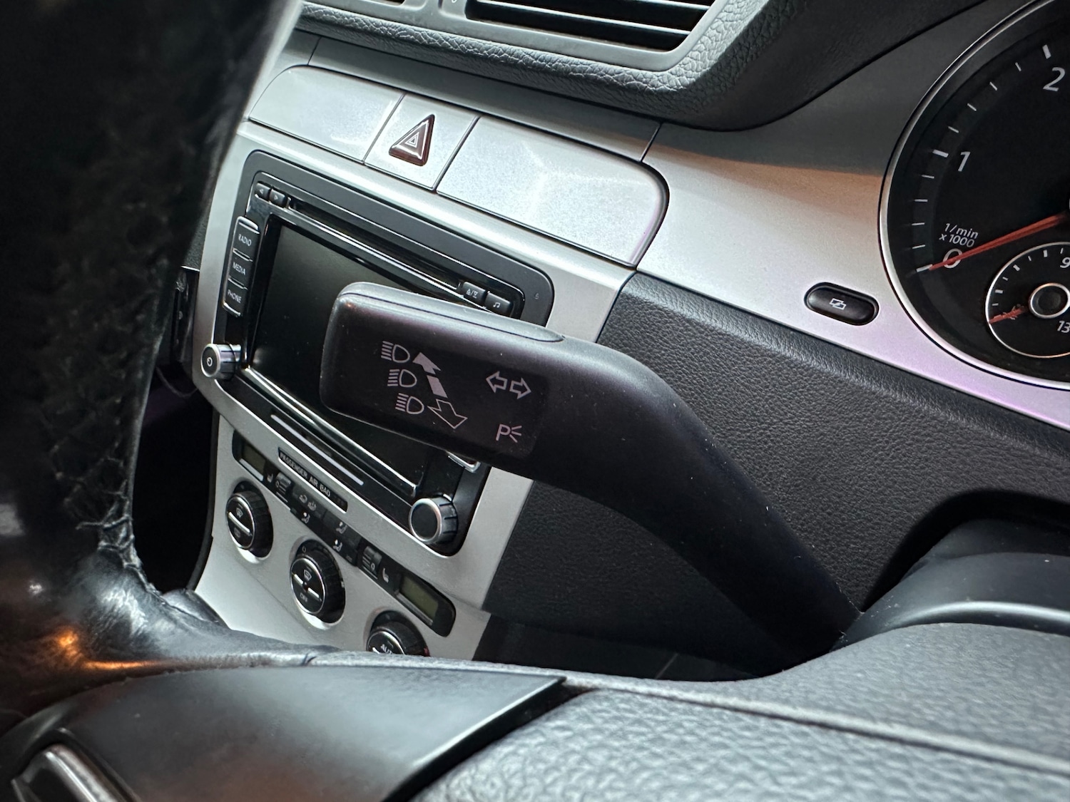 Used Volkswagen Passat 2009 for sale - 77147968: Photo 59