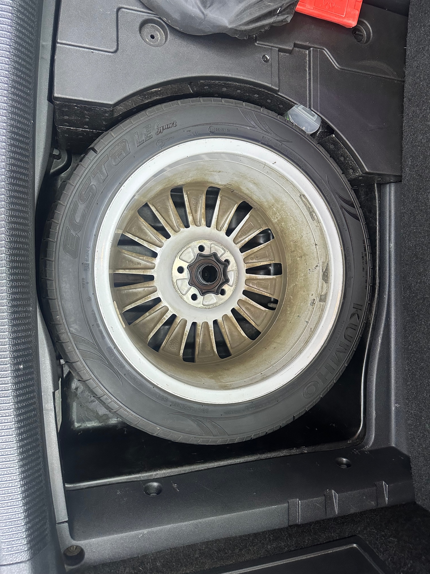 Used Volkswagen Passat 2009 for sale - 77147968: Photo 70