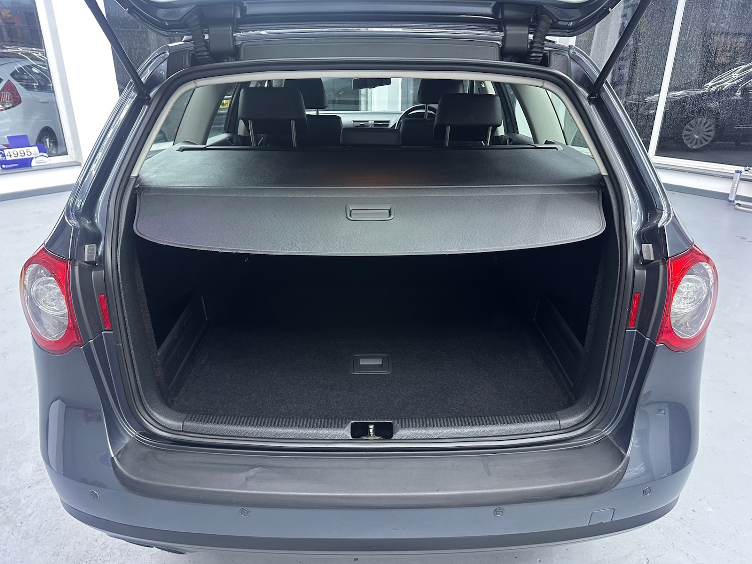 Used Volkswagen Passat 2009 for sale - 77147968: Photo 72