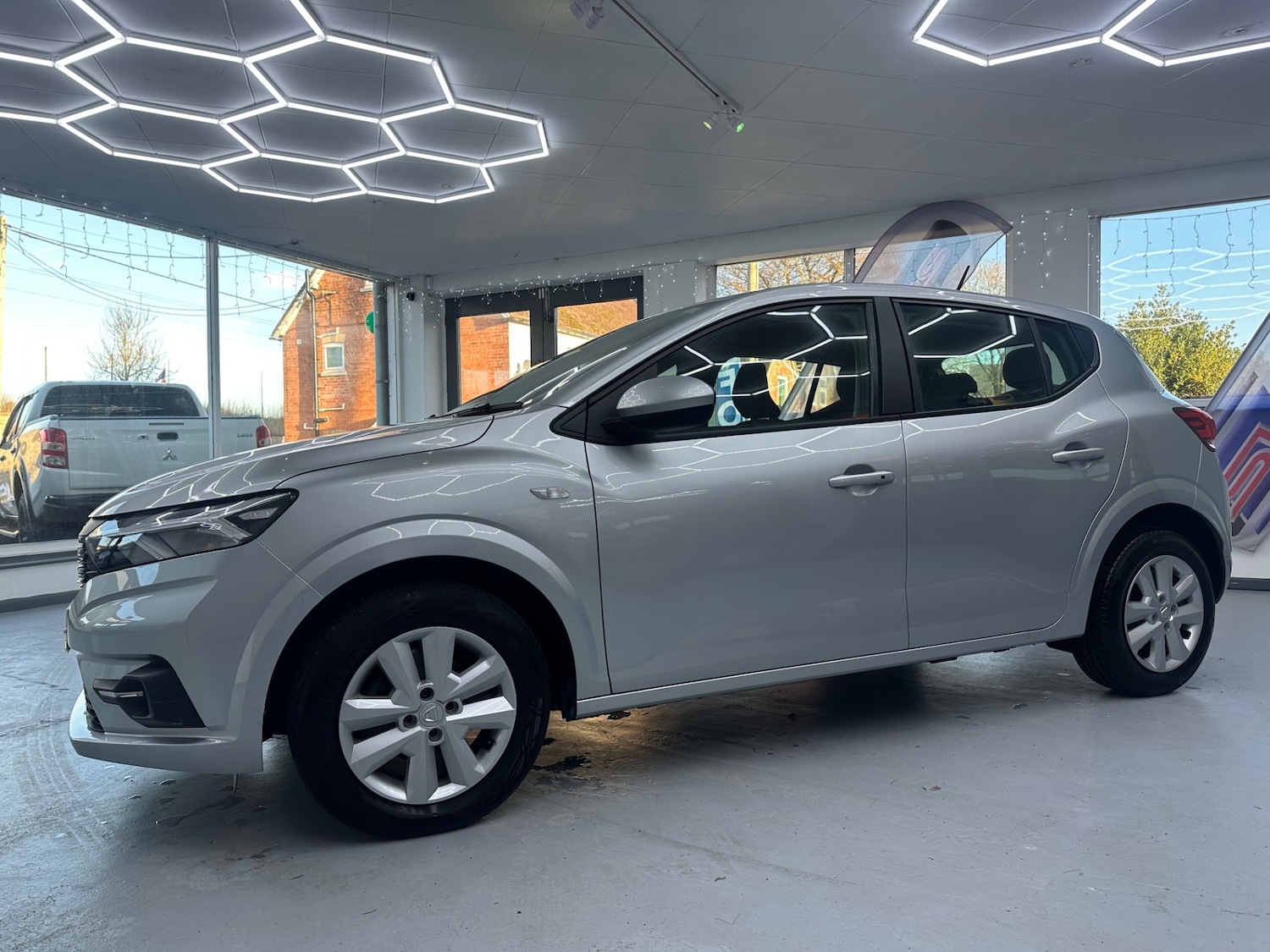 Used Dacia Sandero 2021 for sale - 77011679: Photo 2