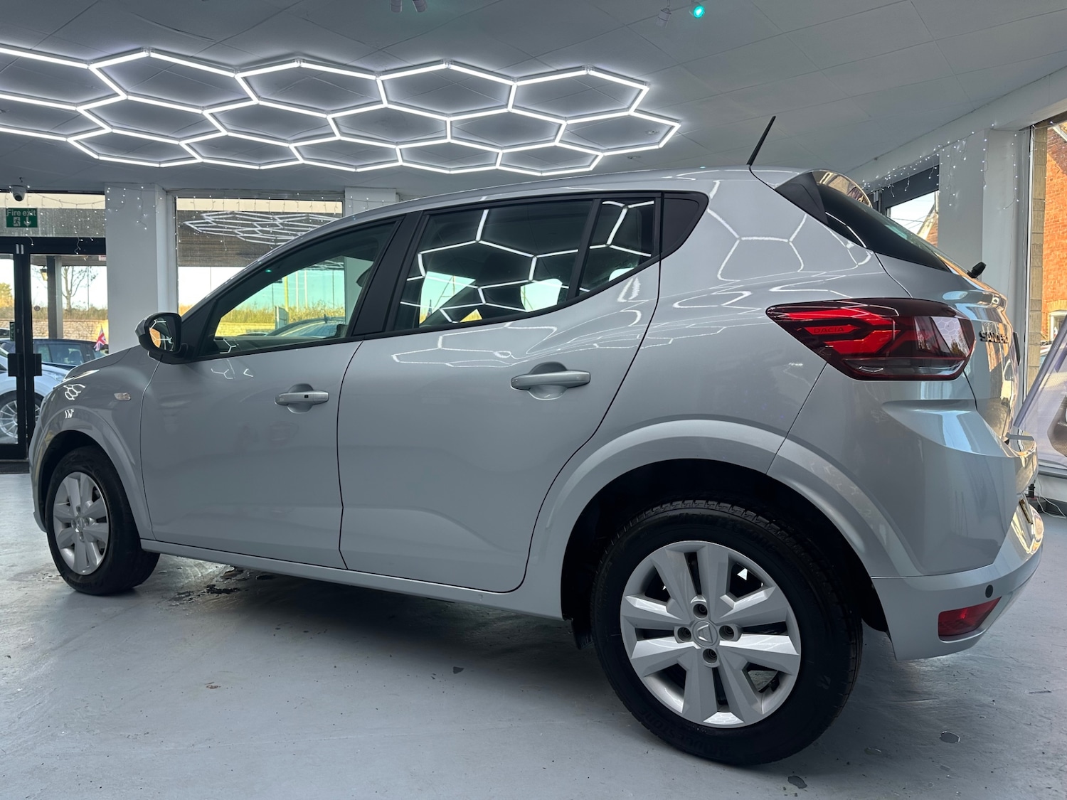 Used Dacia Sandero 2021 for sale - 77011679: Photo 3