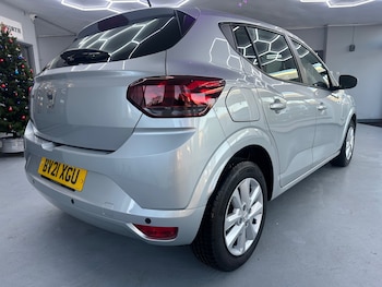 Used Dacia Sandero 2021 for sale - 77011679: Photo