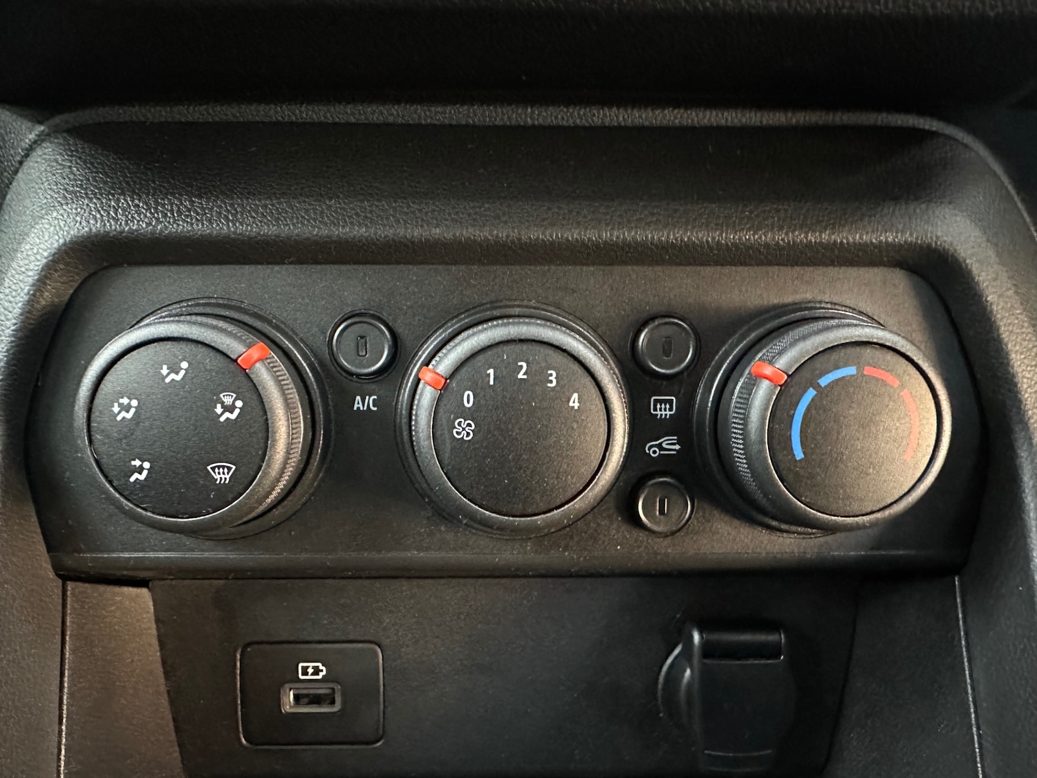 Used Dacia Sandero 2021 for sale - 77011679: Photo 52