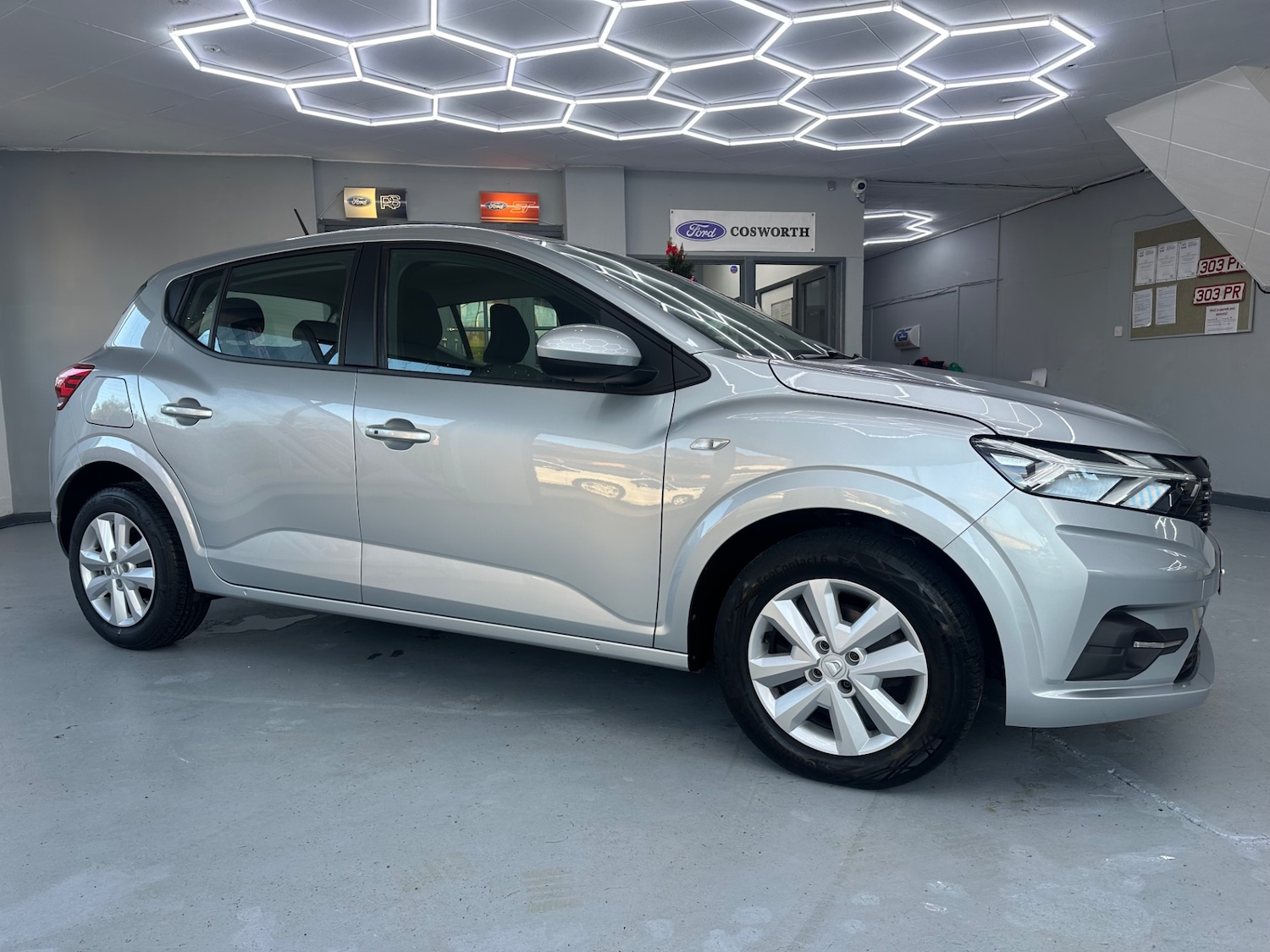 Used Dacia Sandero 2021 for sale - 77011679: Photo 8